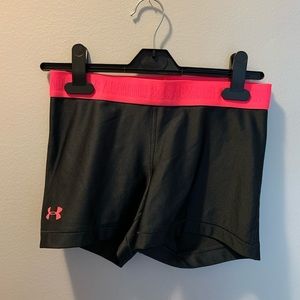 Under armor spandex shorts